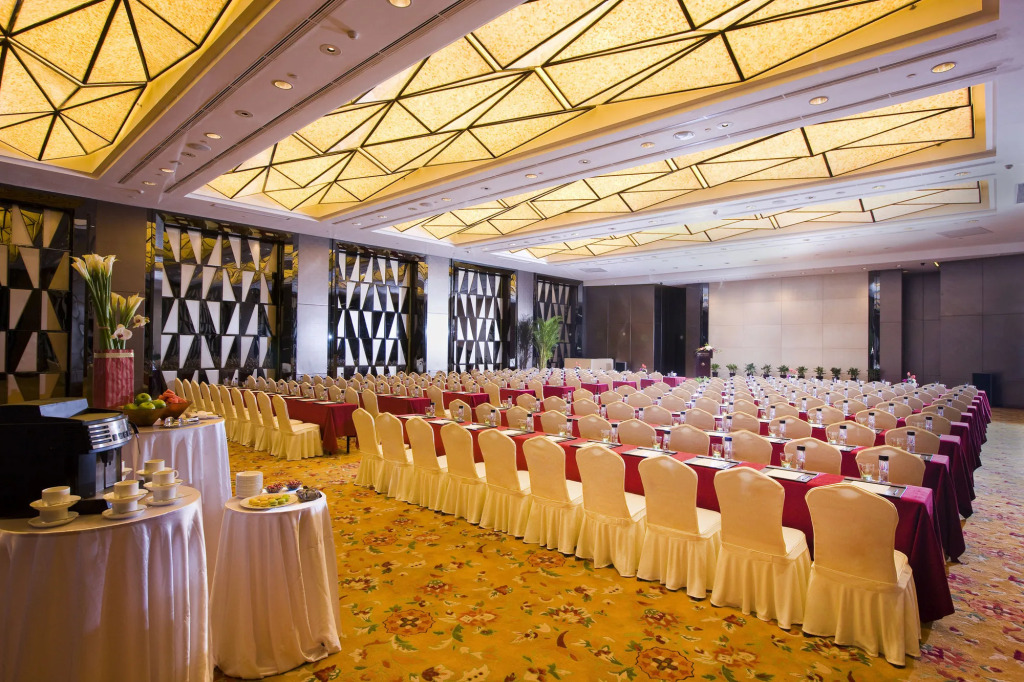 Ningbo Nanyuan Universe Deluxe Hotel