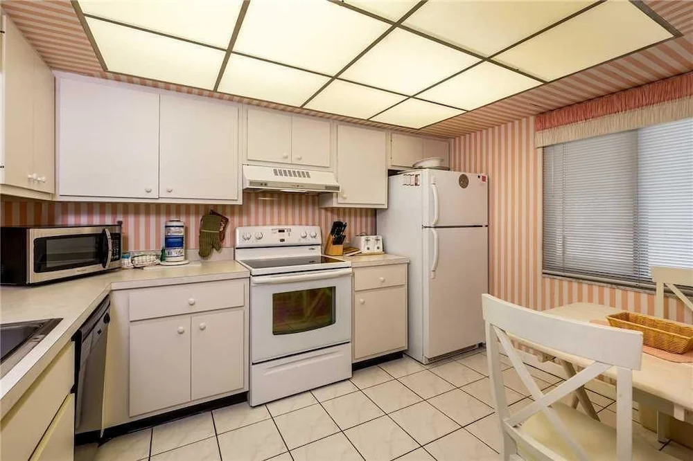 Sandarac A702 - Three Bedroom Condo