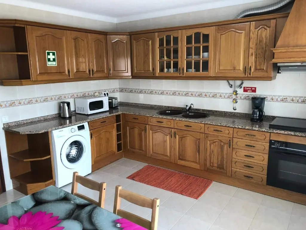 Olinda’s 2 Bedroom Apartment