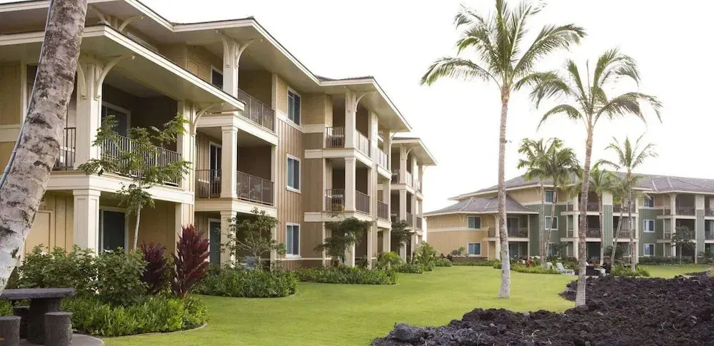 Room in Holiday House - Hgvc Hawaiian Village Resort & Spa, Hot Tub, Pool!
