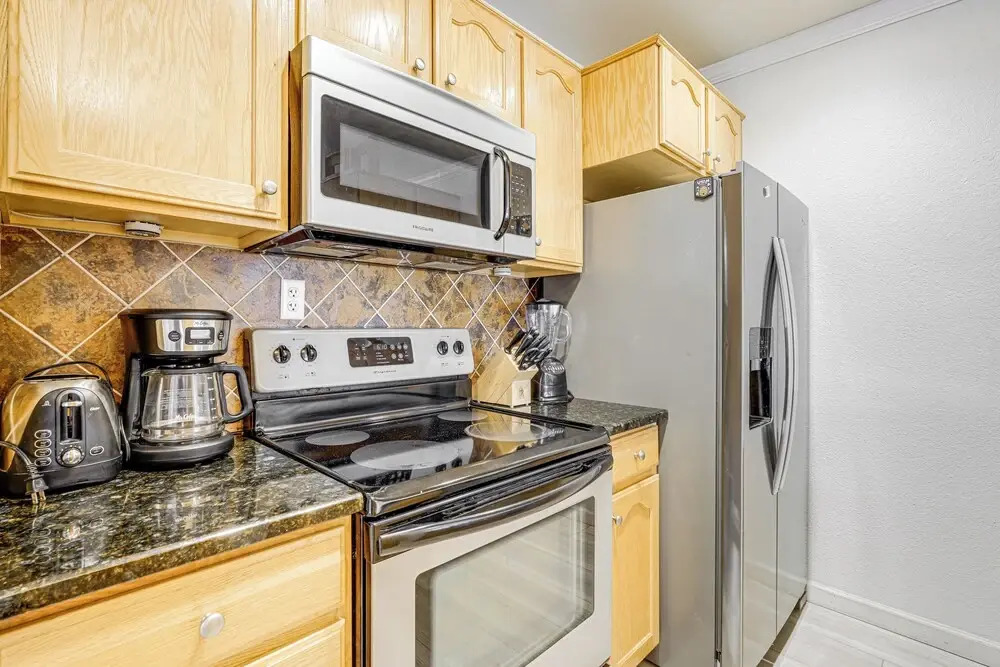 Walkable Scottsdale Condo w/ Pool Access!