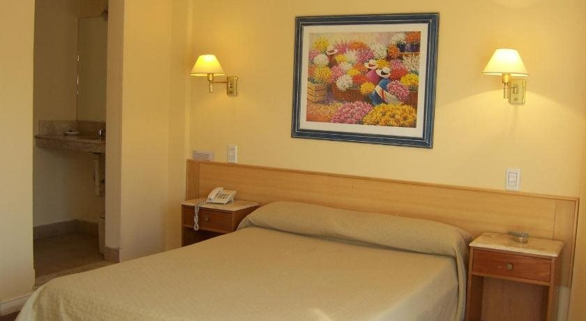 Cordoba Yolanda Hotel