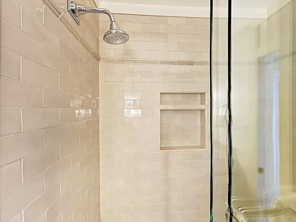557 Lakeshore Blvd Townhouse Unit 120