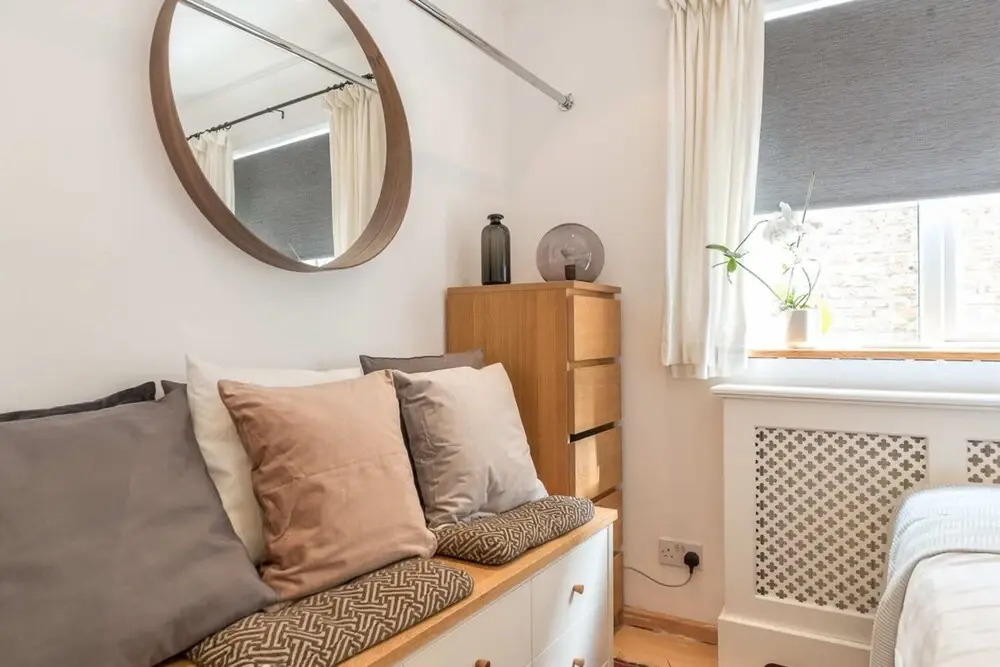Homely 2 Bedroom Near Shepherd's Bush Tube