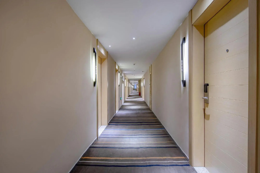 City Express Hotel (Jingzhou Sanwan Road)