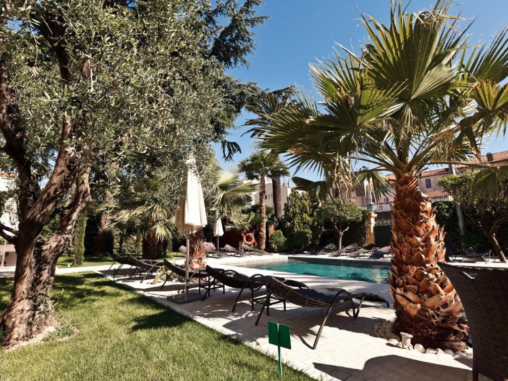 Luxurious loft with private elevator in the famous city of Cannes