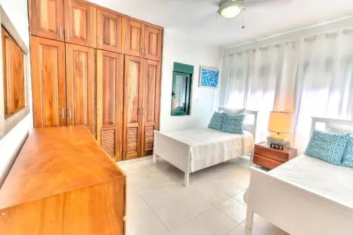 Oceanfront 3 Bdr Apt L201
