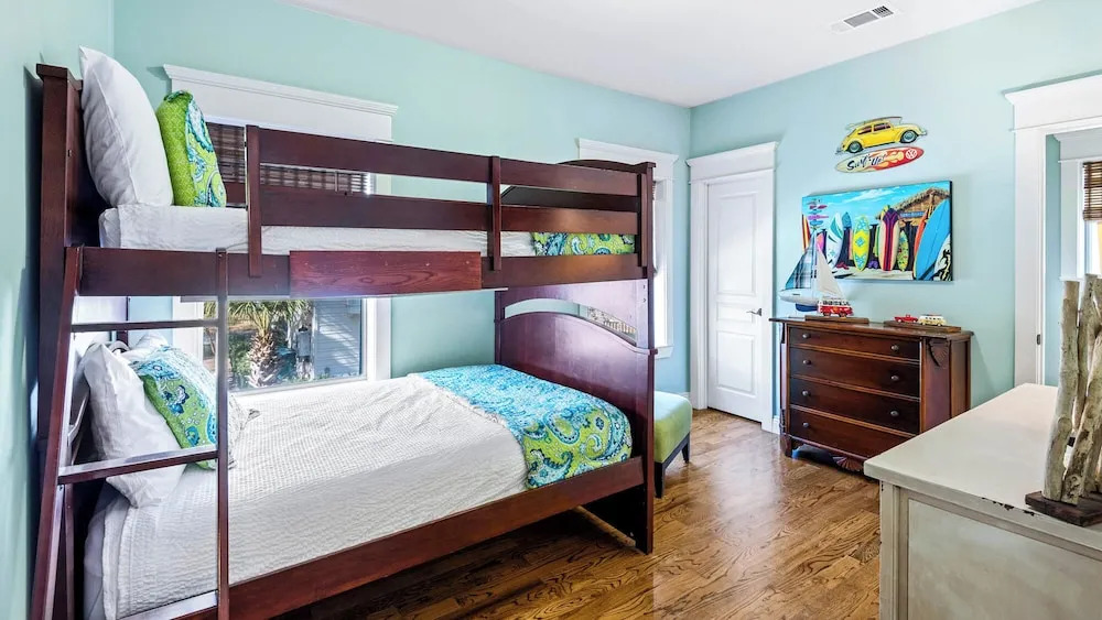 Newly Updated 5BR Home in Blue Mountain - Sleeps 12
