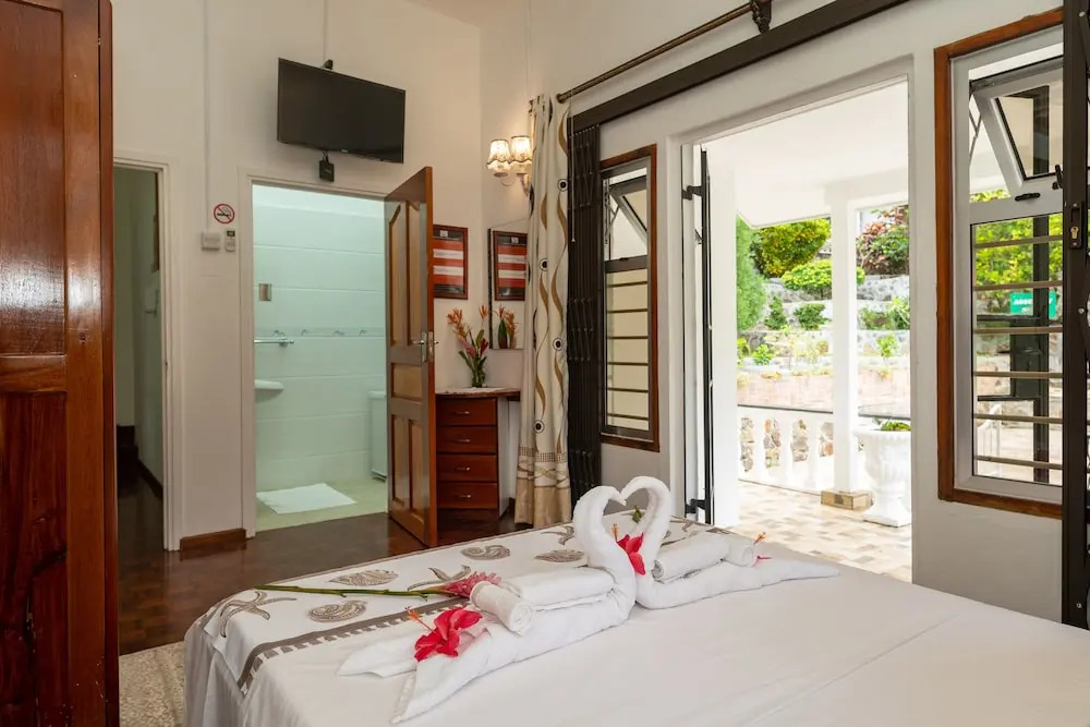 Janes Serenity Guesthouse