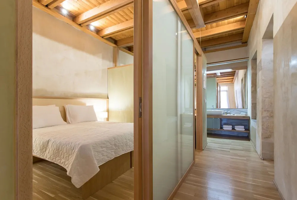 Polixenys Suites