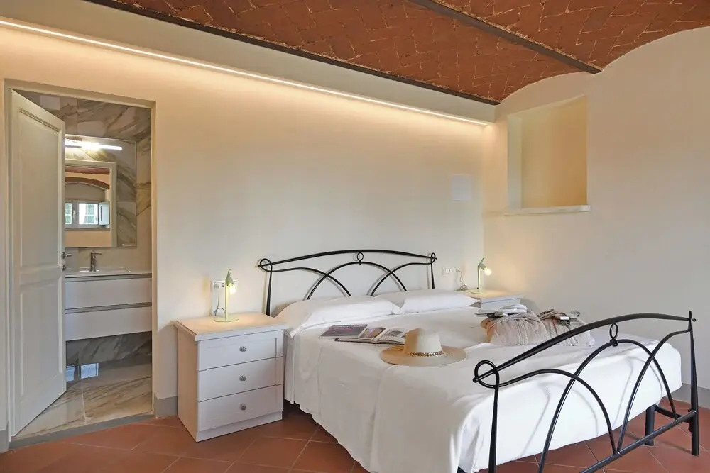 Villa Chimera Green 10 with Pool & Gym