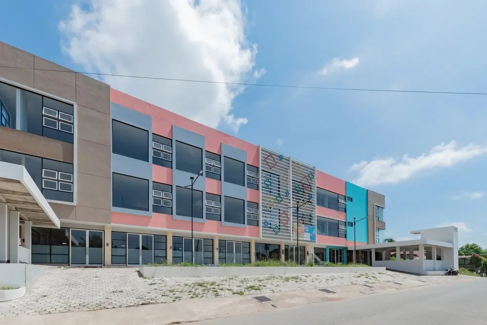 Sans Hotel Berau Square