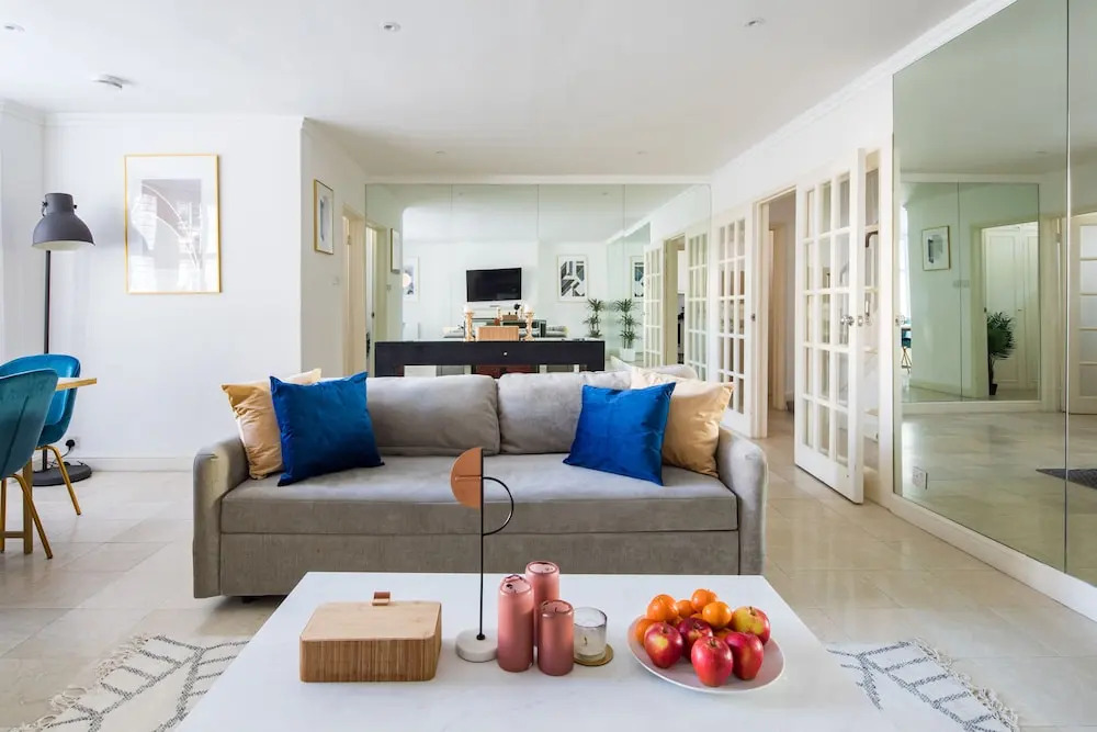 4 BDR Wilton Mews House By The Residences