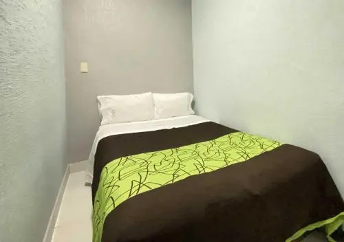 HOTEL GRAN VIA CENTRAL