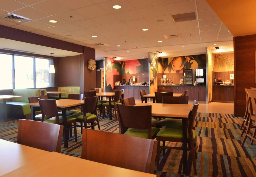 Fairfield Inn & Suites by Marriott Dunn I-95