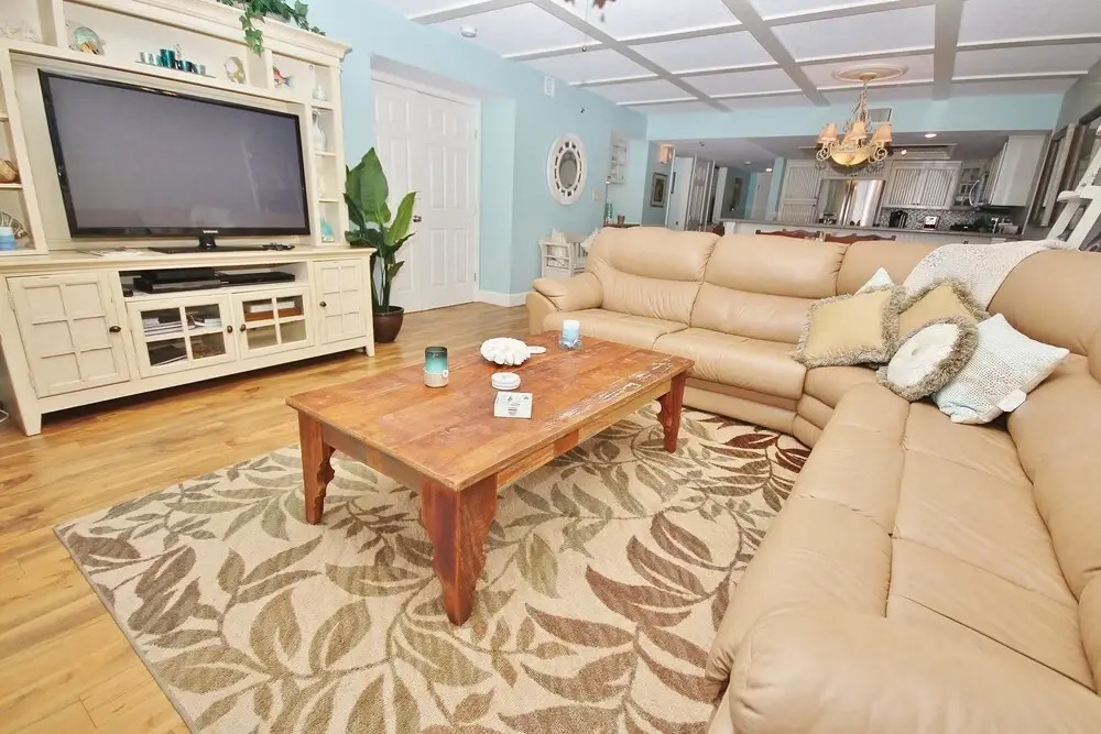 Tradewinds 503 Apartment 2