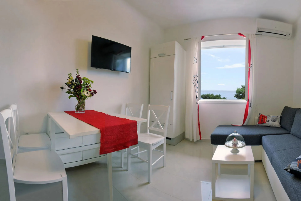 Apartment Anamarija - garden terrace : A1 Split, Riviera Split