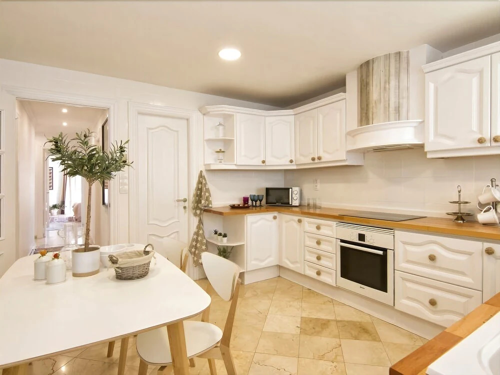 Chezmoihomes Glow And Elegance 4Br Retreat