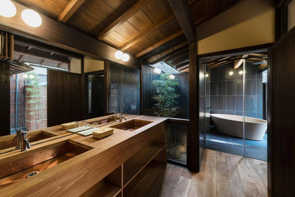 Nazuna Kyoto Gosho