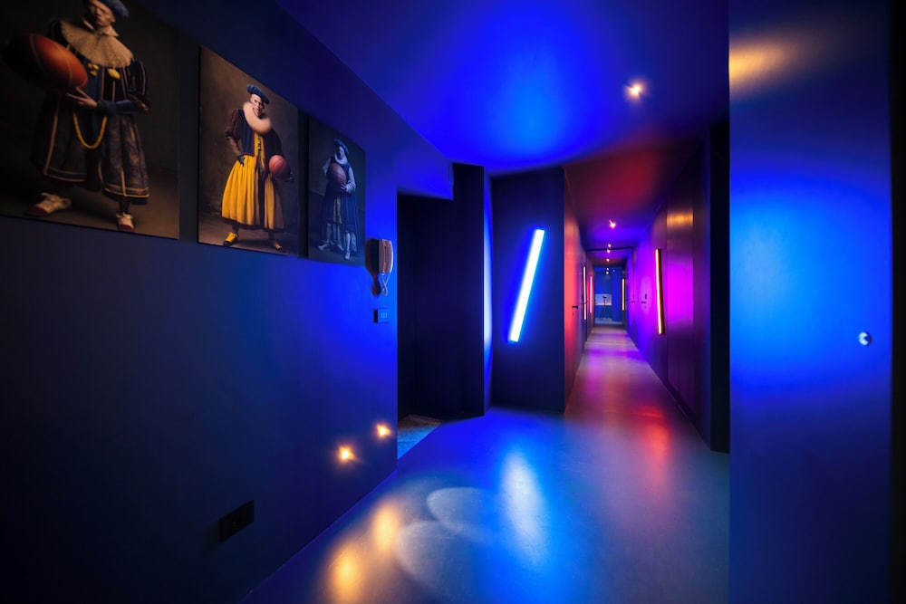 Fontana 16 Rooms