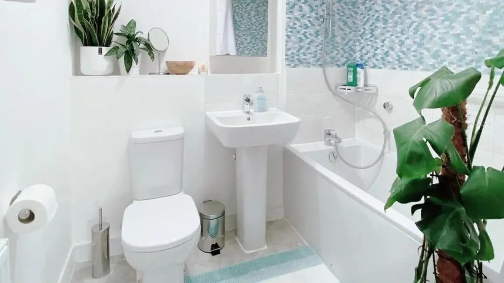 Bicester Homestay Entire Home 10min walk to Bicester Village 650m