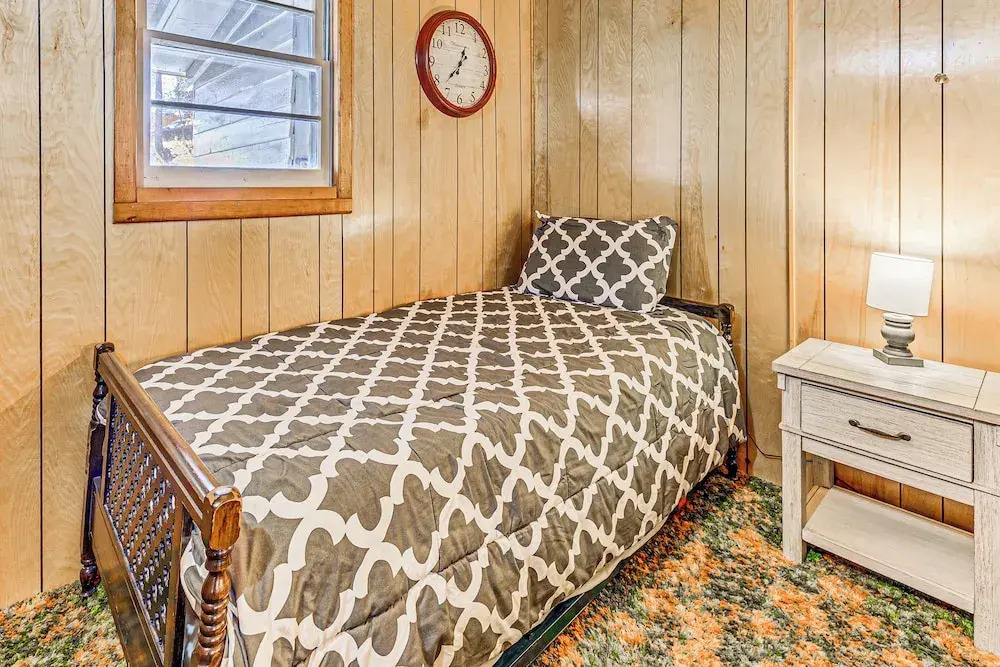 Forest Views & Porch: Family Cabin in Ruidoso