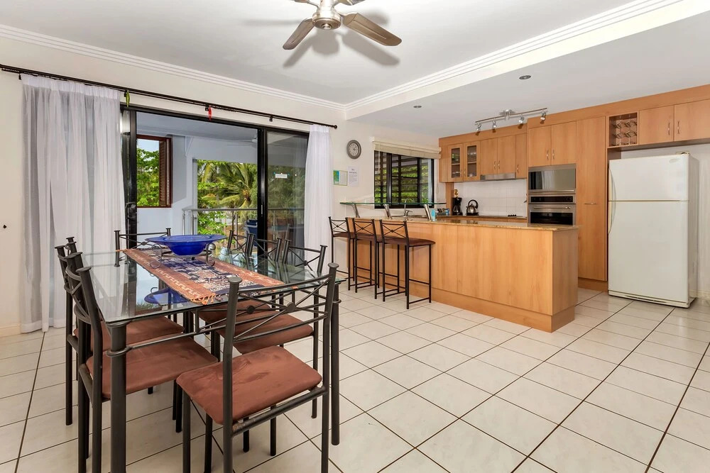 Oceansprey Beachfront Apartments