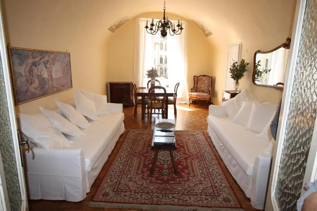 Fiamma Apartment