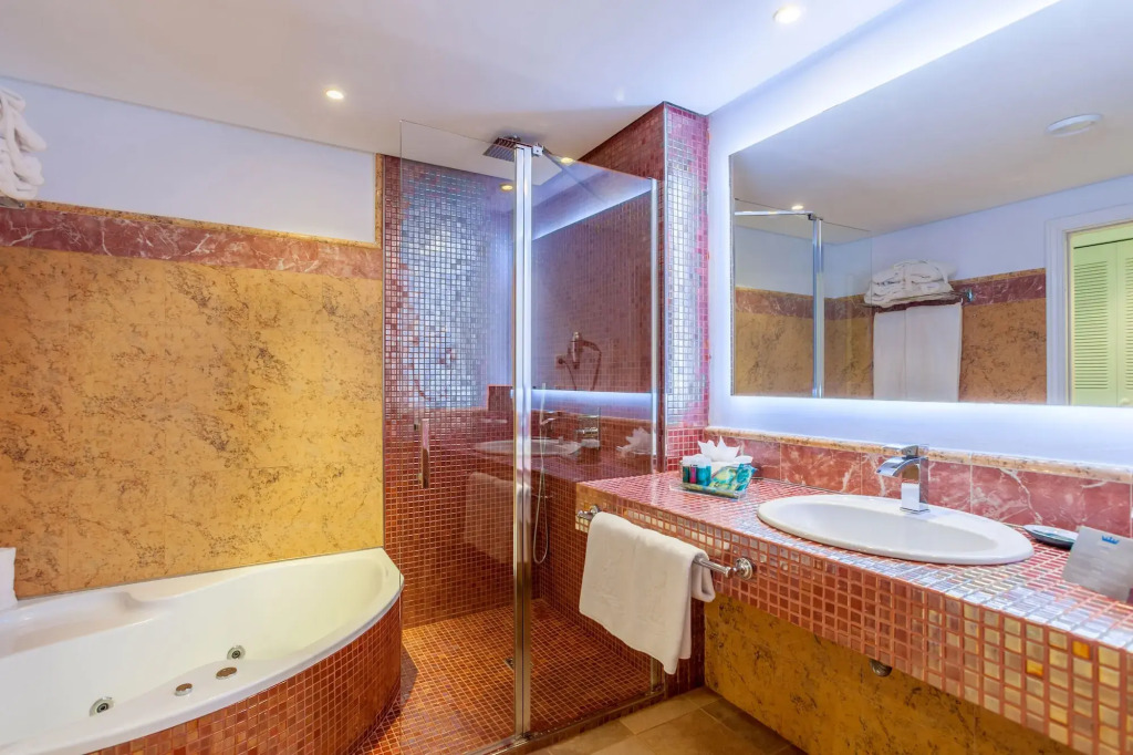 Lago Garden Apart-Suites & Spa Hotel
