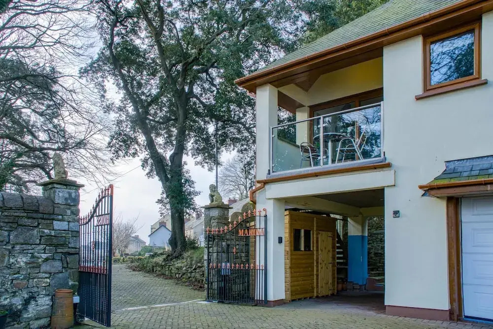 Marina House Annex - 1 Bedroom - Neyland
