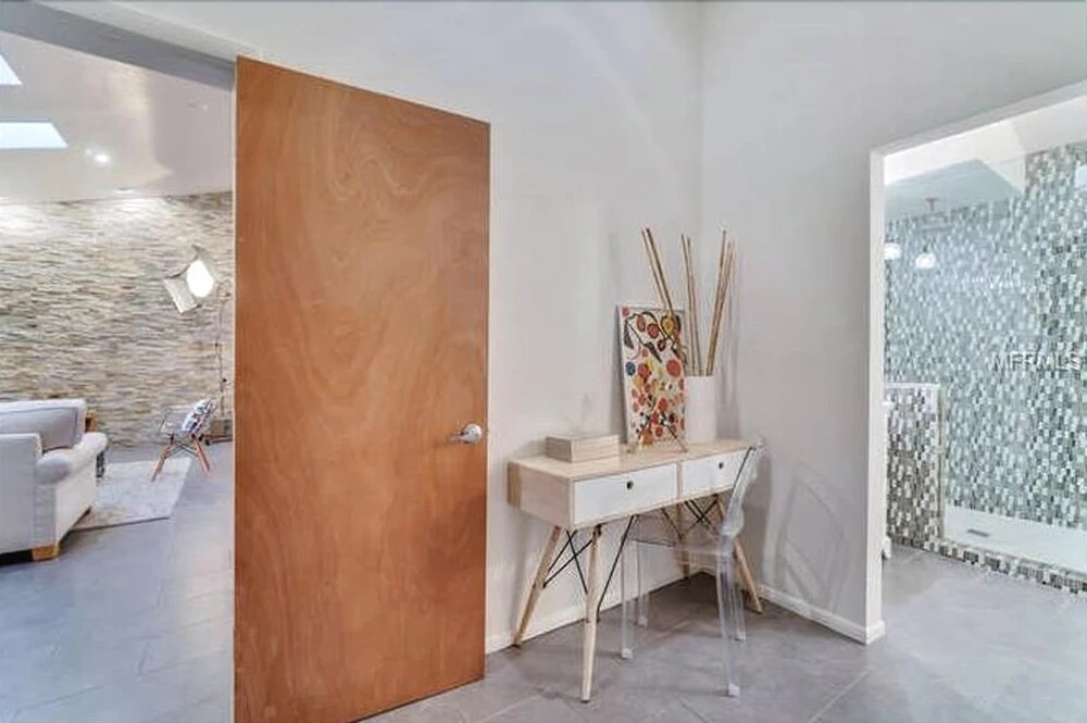 Calle de Peru by Beachside Management