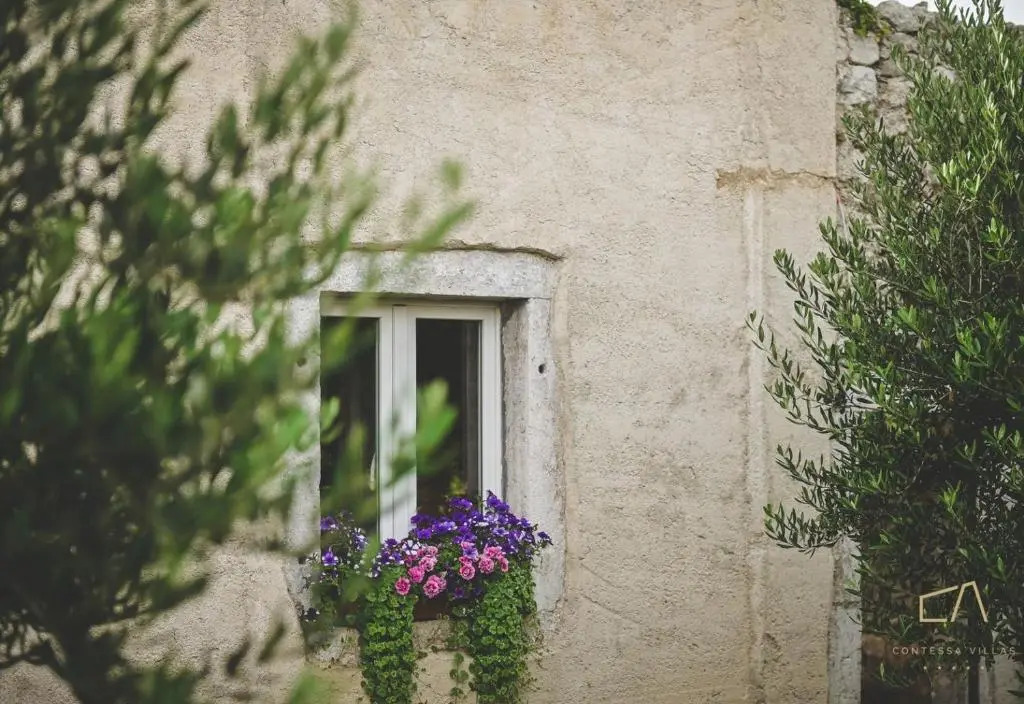 Galija Luxury Suites