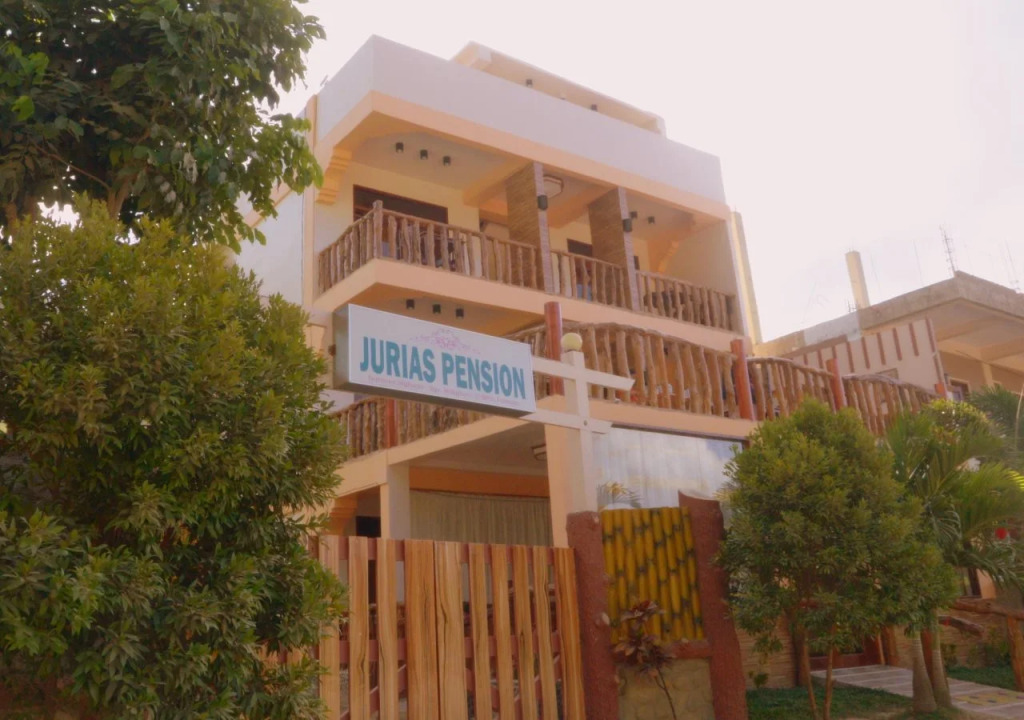 Jurias Garden Hotel