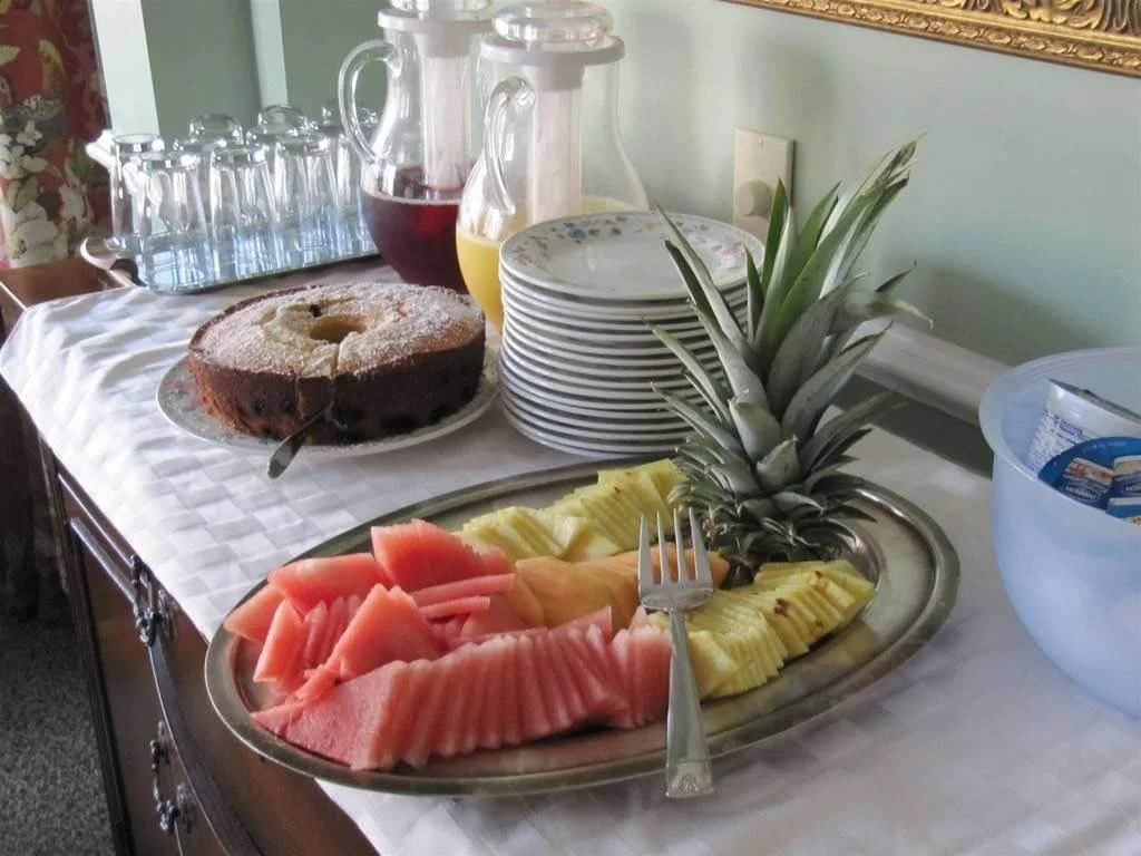 Carisbrooke Inn Bed & Breakfast