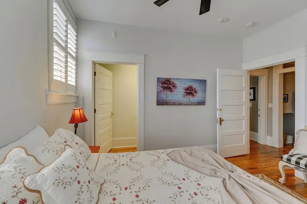 Winston-salem Vacation Rental - Walk Downtown!