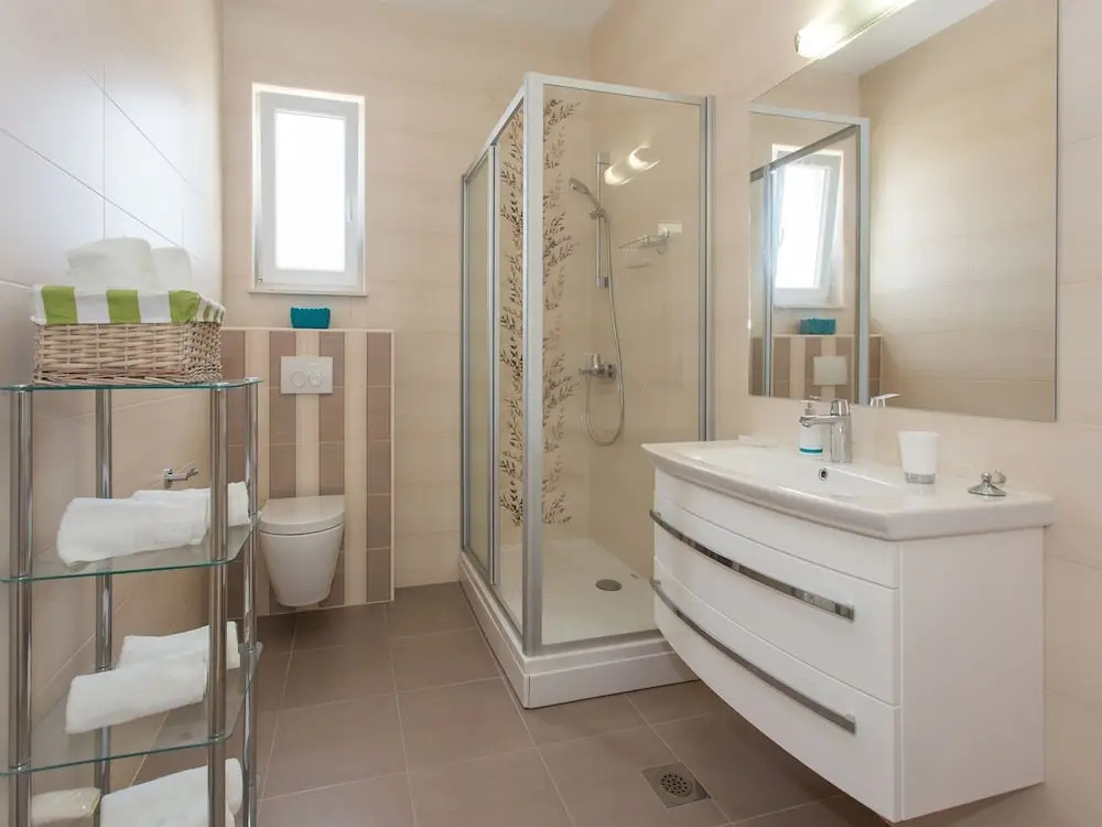 Spacious Villa in Vodice With Pool