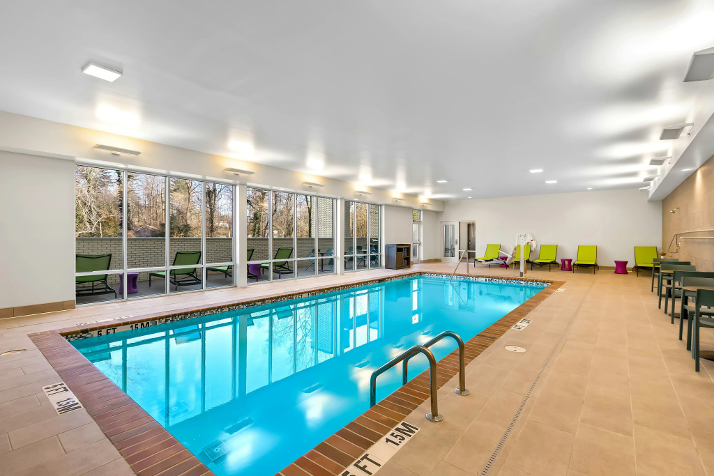 Home2 Suites By Hilton Hendersonville