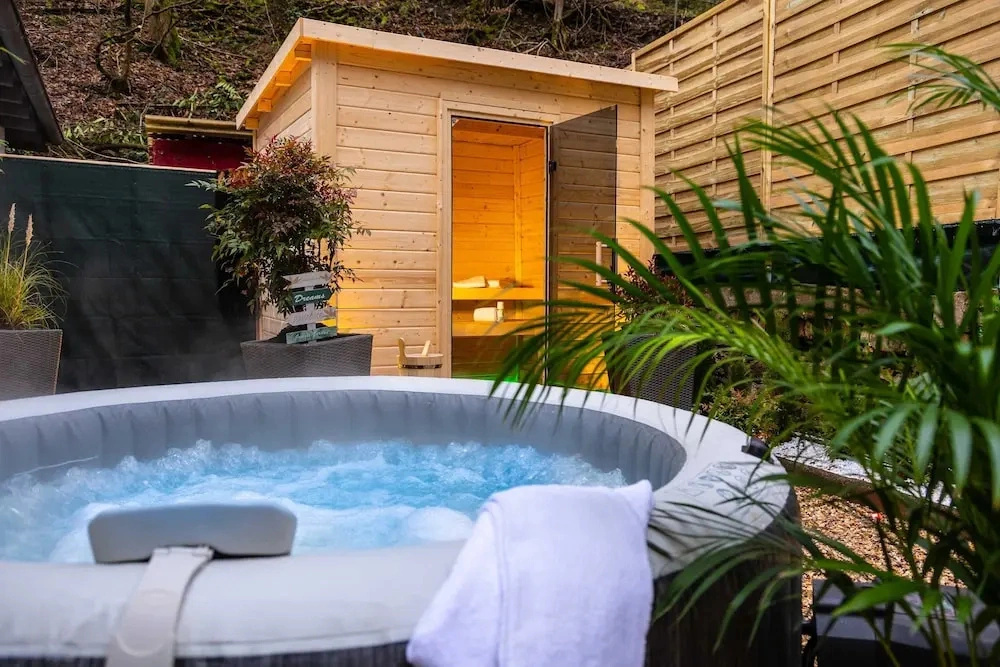 Rheinsteig Chalet Whirlpool-sauna-billard-kicker