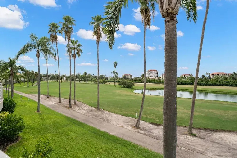 Vista Verde North Townhouse 21