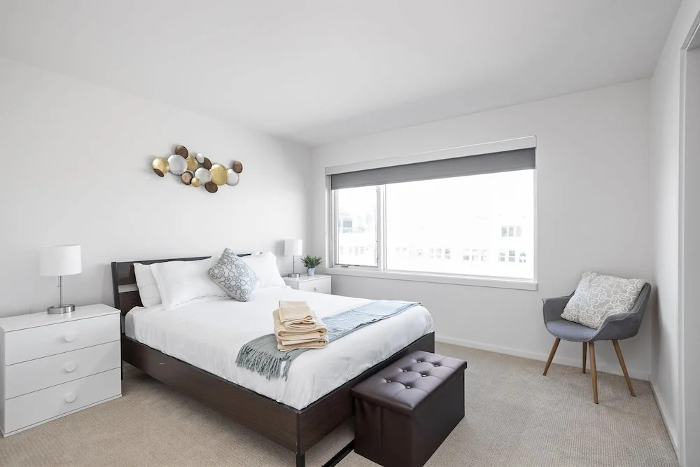 TWO Modern Penthouses on Mass by CozySuites