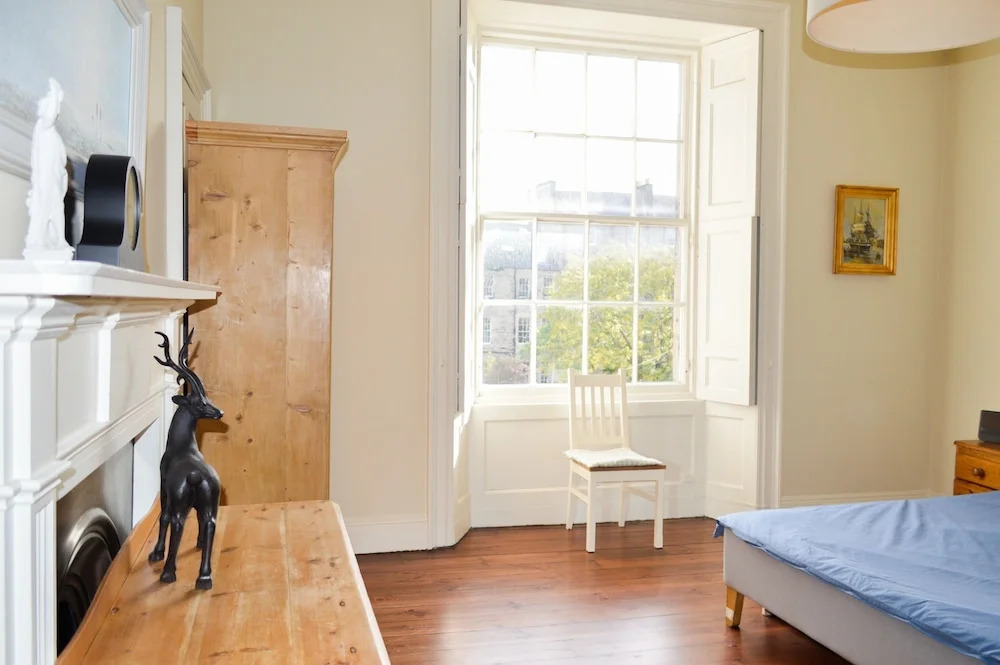 2 Bedroom Apartment in Edinburgh New Town