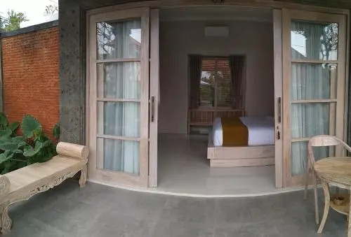Uma Loka Villa