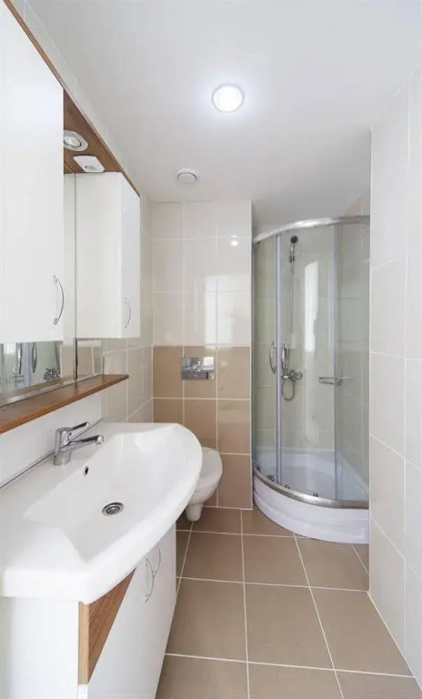 Nil Luxury Academic Apart