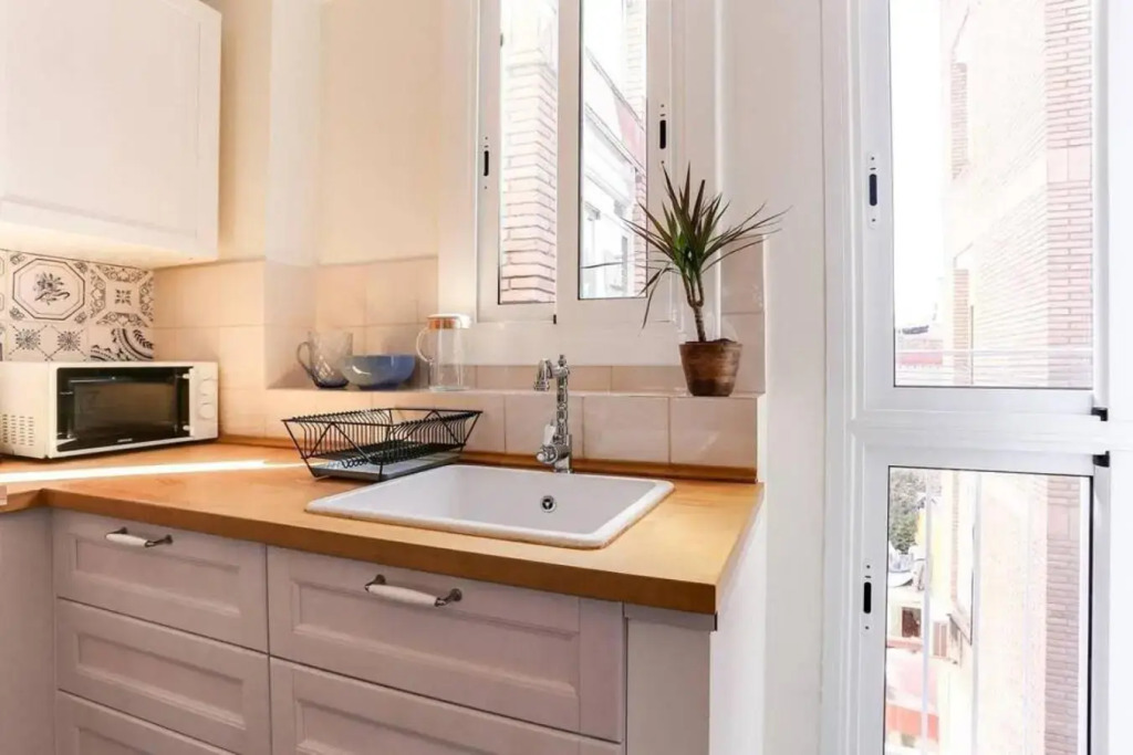 Stylish 2 Bdr apartment in Trendy Gracia