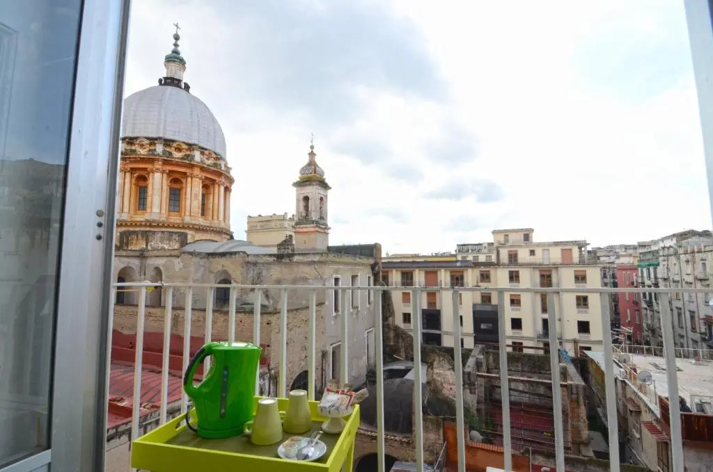 B&B Tecla