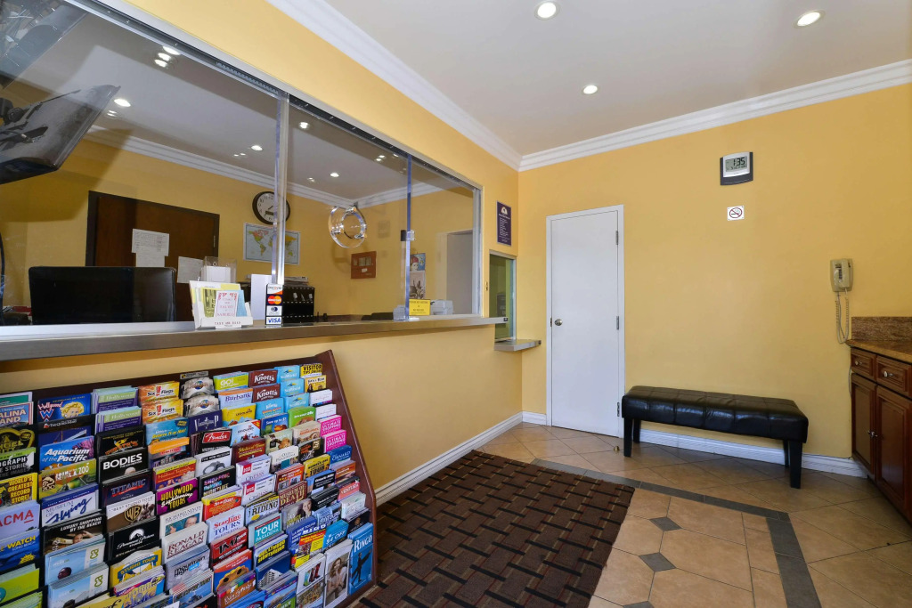 Americas Best Value Inn & Suites Los Angeles/Downtown