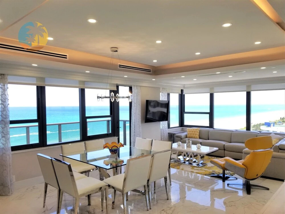 Alexander 1701 2 Bedroom Apts by RedAwning