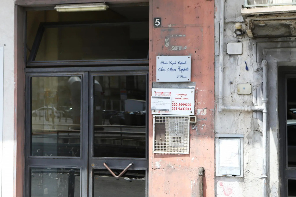 Napoli Centrale Budget Apartment
