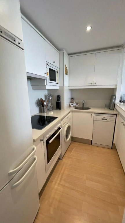 Precioso apartamento en complejo de al standing