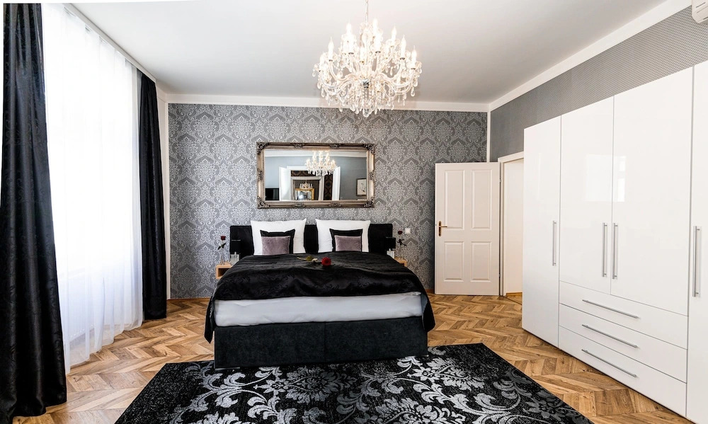 Sophies Place Yppenplatz - Imperial Lifestyle City Apartments Vienna Parking